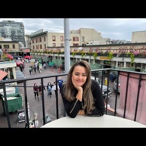 Meet your Posher, Rosana